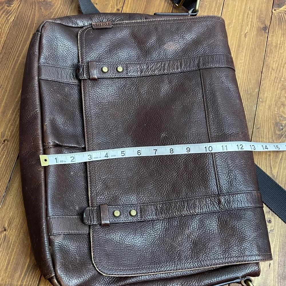 Fossil travis brown leather messenger bag
